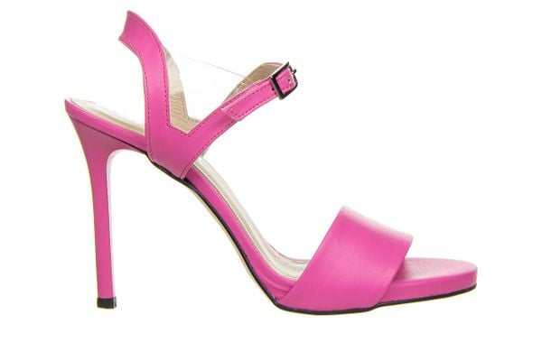 Sandały Bayla-159 4561 071-P Róż Lico 159128, Skóra naturalna - 38. Czerwone sandały Bayla, bez wzorów, z materiału, bez obcasa, na platformie, bez zapięcia. W wyprzedaży za 179.10 zł.