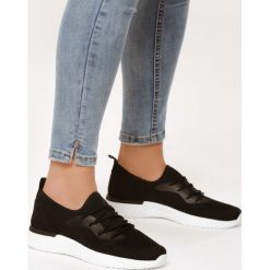 Czarne Buty Sportowe Logicalness. Czarne obuwie sportowe Born2be, przed kostkę, bez zapięcia. Za 69.99 zł.