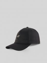 4F Czapka z daszkiem strapback damska - czarna XS/S (56cm). Czarne czapki 4f, bez wzorów, klasyczne. Za 69.99 zł.