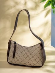 Lucky Bees Torebka w kolorze beżowo-brązowym - 23 x 15 x 7 cm rozmiar: onesize. Brązowe torby na ramię Lucky Bees, bez wzorów, z materiału, na ramię, bez dodatków. Za 39.99 zł.