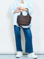 Amara Skórzana torebka "Clotilda" w kolorze brązowym - 34 x 22 x 8 cm rozmiar: onesize. Brązowe torby na ramię Amara, bez wzorów, z materiału, na ramię, bez dodatków. Za 479.76 zł.