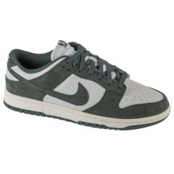 Buty sportowe Sneakersy damskie, Dunk Low. Zielone obuwie sportowe Nike, bez zapięcia, trekkingowe. Za 489.99 zł.