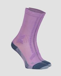 Skarpety X-Socks Trailrun Discover Crew. Fioletowe skarpety X Socks, bez wzorów. Za 72.00 zł.