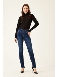Garcia Dżinsy - Slim fit - w kolorze granatowym rozmiar: W26/L32. Niebieskie jeansy Garcia, l, z aplikacjami, z podwyższonym stanem. Za 61.60 zł.