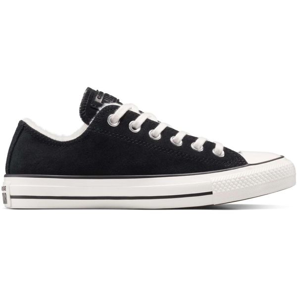 Buty sportowe Converse Chuck Taylor All Star Winter Luxe. Czarne obuwie sportowe Converse, z zamszu, bez zapięcia. Za 390.00 zł.