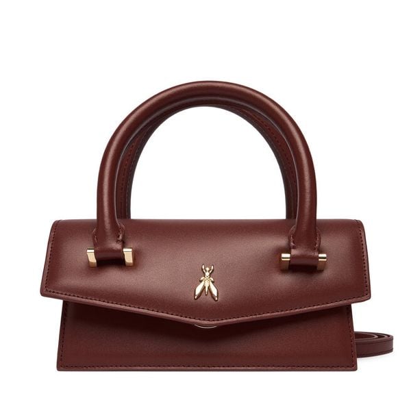 Torebka Patrizia Pepe. Brązowe torebki klasyczne Patrizia Pepe, bez wzorów, bez dodatków. Za 1,269.00 zł.