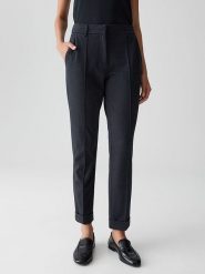 OPUS Spodnie "Melina" w kolorze czarnym rozmiar: 44. Czarne spodnie materiałowe Opus, na co dzień, bez wzorów, z materiału. Za 191.88 zł.