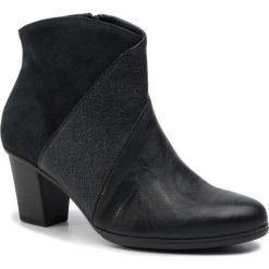 Botki GABOR - 75.617.50 Ocean/Pazfik. Niebieskie botki Gabor, bez wzorów, z materiału, bez obcasa, na obcasie, bez zapięcia. W wyprzedaży za 279.00 zł.
