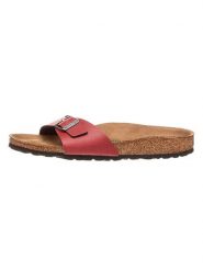 Birkenstock Klapki "Madrid" w kolorze czerwonym rozmiar: 37. Czerwone klapki Birkenstock, bez wzorów, z otwartym noskiem, bez obcasa. Za 231.13 zł.