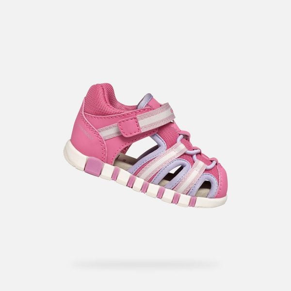 Sandały GEOX B SANDAL IUPIDOO GIR Rose. Czerwone sandały Geox, bez wzorów, z syntetyku, bez obcasa, bez zapięcia. Za 154.99 zł.