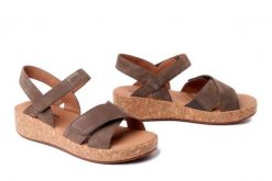 JOSEF SEIBEL 69603 724 250 Evita 03 taupe, sandały damskie. Brązowe sandały Josef Seibel, bez wzorów, ze skóry, bez obcasa, bez zapięcia. Za 399.90 zł.