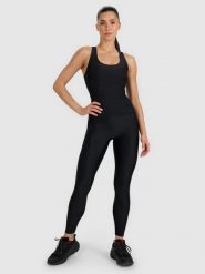 4F Legginsy treningowe szybkoschnące damskie - czarne M. Czarne legginsy 4f, m, bez wzorów, z dzianiny, z podwyższonym stanem. Za 179.99 zł.