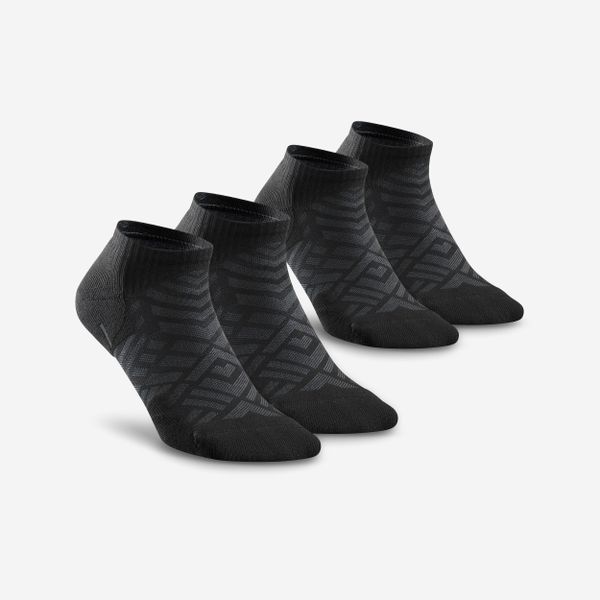 Skarpety turystyczne Quechua Hike 100 krótkie x 2. Szare skarpety QUECHUA, bez wzorów, z bawełny. Za 14.99 zł.