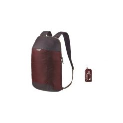 Plecak turystyczny ULTRA COMPACT 10 l. Brązowe plecaki QUECHUA, bez wzorów, z materiału. Za 7.99 zł.