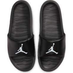 Klapki basenowe Air Jordan Break Slide. Czarne klapki Jordan, bez wzorów, bez obcasa. Za 139.00 zł.