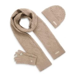 Zestaw czapka, szalik i rękawiczki Fitness Siroko Triad Sand Brown. Brązowe szaliki SIROKO, bez wzorów, z materiału. Za 106.00 zł.