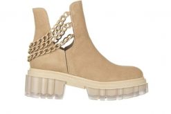 Botki Bayla-159 3954 001-P Beż Welur 159026, Beż, Skóra naturalna - 39. Brązowe botki Bayla, bez wzorów, z gumy, bez obcasa, bez zapięcia. W wyprzedaży za 224.10 zł.
