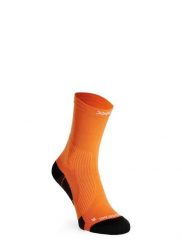 Skarpety biegowe X-Socks Trailrun Perform Crew. Brązowe skarpety X Socks, bez wzorów, z materiału. Za 119.99 zł.