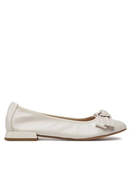 Caprice Baleriny 9-22105-42 Écru. Białe baleriny Caprice, bez wzorów, ze skóry, bez obcasa. Za 300.99 zł.
