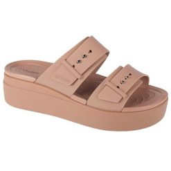 Klapki damskie Crocs Brooklyn Low Wedge. Brązowe klapki Crocs, bez wzorów, z materiału, bez obcasa. W wyprzedaży za 208.45 zł.