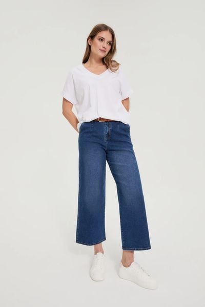 Jeansy z szerokimi nogawkami niebieskie. Niebieskie jeansy MOODO, xxl, bez wzorów. Za 149.99 zł.