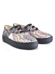 Goby Sneakersy ze wzorem rozmiar: 41. Trampki Goby, bez wzorów, bez zapięcia. Za 239.99 zł.