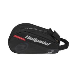 Bullpadel kosmetyczka BPN26022 czarna. Czarne kufry i kosmetyczki bullpadel, bez wzorów, bez dodatków. Za 229.99 zł.
