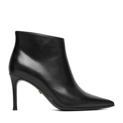 Botki GINO ROSSI. Czarne botki Gino Rossi, bez wzorów, bez obcasa, na szpilce, bez zapięcia. Za 369.99 zł.