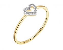 Pierścionek z żółtego złota z diamentami - serce - 0,03 ct - próba 375. Żółte pierścionki Apart, z diamentem, złote. Za 729.00 zł.