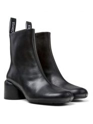 Camper Skórzane botki w kolorze czarnym rozmiar: 41. Czarne botki Camper, bez wzorów, ze skóry, bez obcasa, bez zapięcia. Za 438.21 zł.