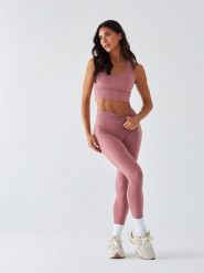 Legginsy Sportowe BeShaped Pilates Joga. Czerwone legginsy BESHAPED, m, bez wzorów, z dzianiny, z podwyższonym stanem, długie. Za 199.00 zł.
