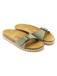 Mandel Skórzane klapki "Agata" w kolorze khaki rozmiar: 39. Brązowe klapki Mandel, bez wzorów, z nubiku, z otwartym noskiem, bez obcasa. Za 130.99 zł.