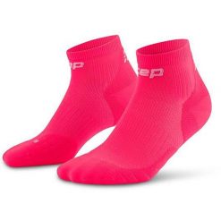 Damskie skarpety kompresyjne do biegania sportowe za kostkę Core Run CEP. Czerwone skarpety CEP, bez wzorów, z elastanu. Za 79.00 zł.