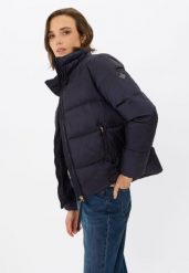 Pikowana kurtka J-GIGI. Brązowe kurtki sportowe Volcano, s, bez wzorów, z materiału, bez kaptura. Za 299.99 zł.