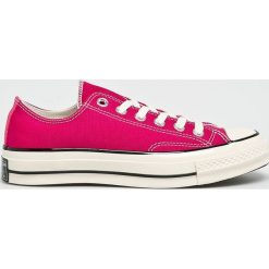 Converse - Tenisówki. Czerwone trampki Converse, bez wzorów, z gumy, bez zapięcia. W wyprzedaży za 249.90 zł.