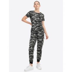 Koszulka damska Lonsdale Margill. Szare bluzki Lonsdale, bez wzorów, sportowe, bez kołnierzyka, bez ramiączek. Za 152.00 zł.