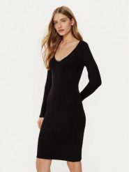 Guess Sukienka dzianinowa W5RK07 Z2YJ2 Czarny Regular Fit. Czarne sukienki Guess, xl, z aplikacjami, z dzianiny, bez kołnierzyka, bez ramiączek. Za 319.99 zł.