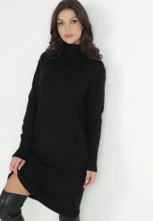 Czarna Pudełkowa Sukienka Dzianinowa z Golfem Chissa. Czarne sukienki Born2be, na jesień, bez wzorów, z dzianiny, bez kołnierzyka, bez ramiączek, midi. Za 99.99 zł.