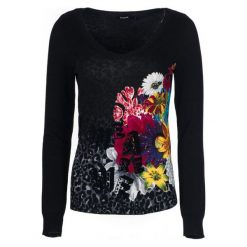 Desigual sweter damski Paty S, czarny. Czarne swetry Desigual, s, bez wzorów, z materiału, bez ramiączek. W wyprzedaży za 238.00 zł.