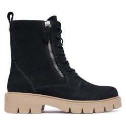 Botki Caprice. Niebieskie botki Caprice, bez wzorów, bez obcasa, na płaskiej podeszwie, bez zapięcia. Za 589.99 zł.