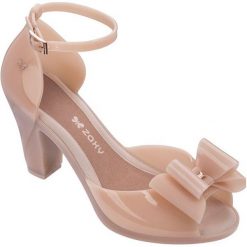 Zaxy Sandały damskie Diva Top Sandal Fem 82442-52898 Light Pink (rozmiar 39). Różowe sandały Zaxy, bez wzorów, eleganckie, bez obcasa, bez zapięcia. W wyprzedaży za 162.00 zł.