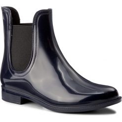 Kalosze MARCO TOZZI - 2-25032-29 Navy 805. Niebieskie botki Marco Tozzi, bez wzorów, z futra, bez obcasa, bez zapięcia. Za 199.90 zł.