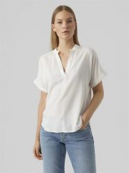 Vero Moda Bluzka w kolorze białym rozmiar: M. Białe bluzki Vero Moda, m, bez wzorów, z wiskozy, klasyczne, bez kołnierzyka, bez ramiączek. Za 79.45 zł.