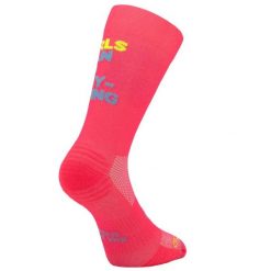 Skarpetki do biegania damskie Sporcks Girls Can Do. Czerwone skarpety SPORCKS, bez wzorów, z materiału. Za 154.00 zł.