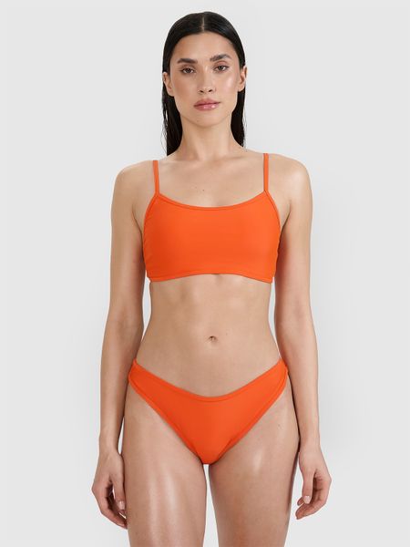 4F Góra od bikini damska - pomarańczowa XS. Brązowe szorty 4f, bez wzorów, z elastanu, eleganckie. W wyprzedaży za 19.99 zł.