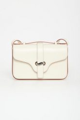 Torebka skórzana listonoszka EMPORIO ARMANI. Torebki klasyczne Emporio Armani, bez wzorów, bez dodatków. Za 2,239.00 zł.