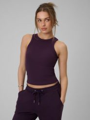 4F Top slim z prążkowanej dzianiny damski - fioletowy S. Fioletowe topy 4f, l, bez wzorów, z dzianiny, bez kołnierzyka, bez ramiączek. Za 49.99 zł.