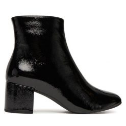 Botki HÖGL. Czarne botki Högl, bez wzorów, bez obcasa, na słupku, bez zapięcia. Za 749.99 zł.