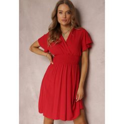 Bordowa Sukienka z Wiskozy Jadith. Czerwone sukienki Renee, na lato, l, bez wzorów, z wiskozy, bez kołnierzyka, bez ramiączek, mini, kopertowe. Za 44.99 zł.