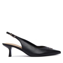 Sandały Guess. Czarne sandały Guess, z aplikacjami, bez obcasa, na szpilce, bez zapięcia. Za 584.99 zł.